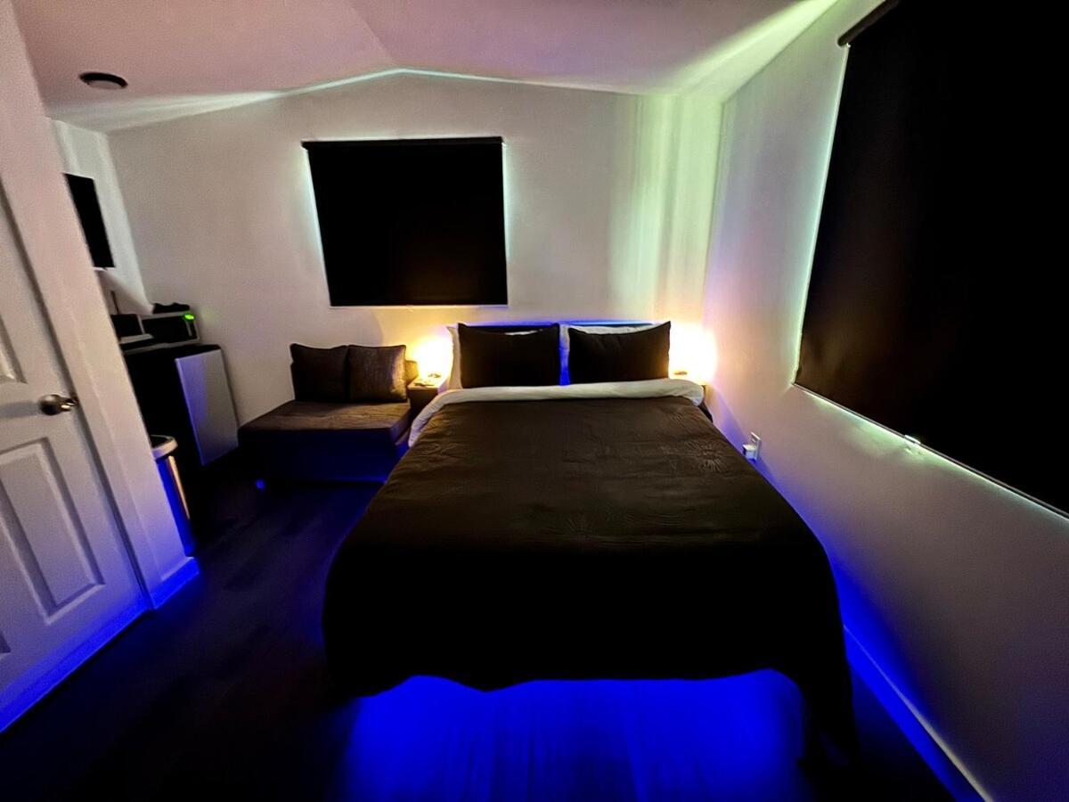 Your Downtown Cozy Studio With Backyard Unit C ฟีนิกซ์ ภายนอก รูปภาพ